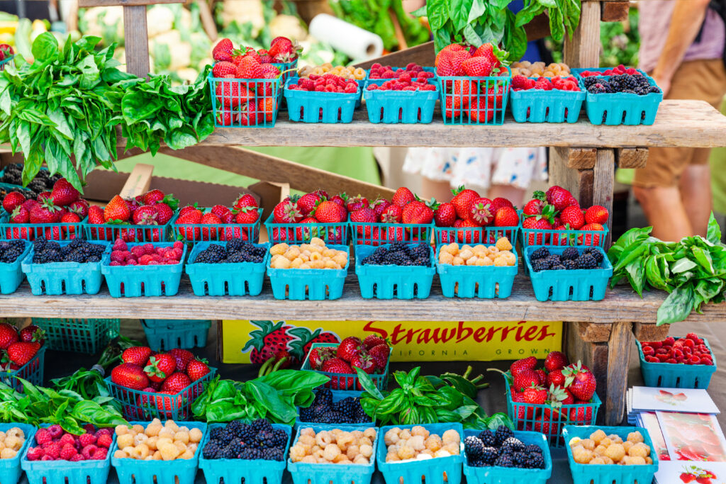 berries at farmers market